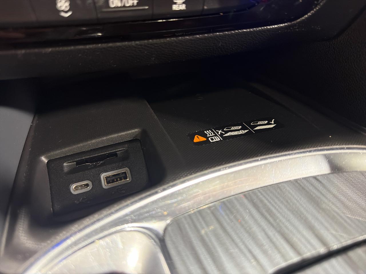 Buick Enclave FWD 4dr Essence 2023