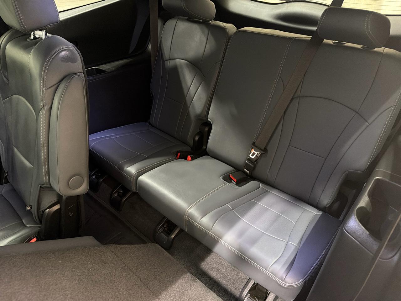 Buick Enclave FWD 4dr Essence 2023