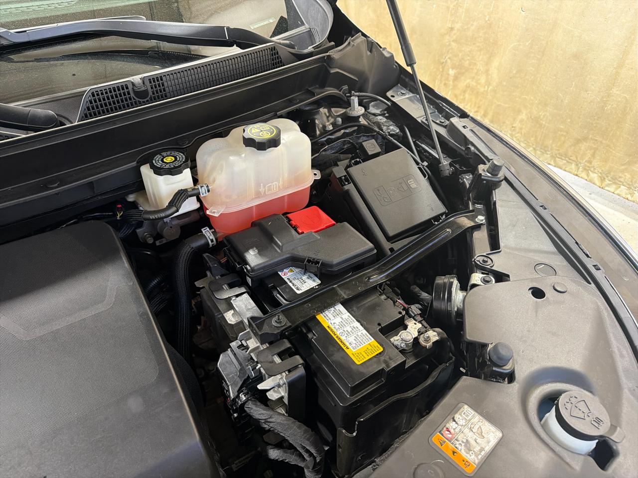 Buick Enclave FWD 4dr Essence 2023