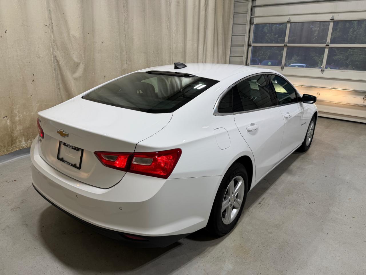 Chevrolet Malibu 4dr Sdn LS w/1FL 2024