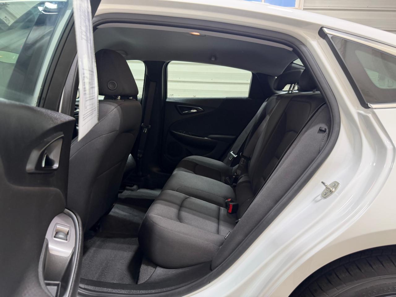 Chevrolet Malibu 4dr Sdn LS w/1FL 2024