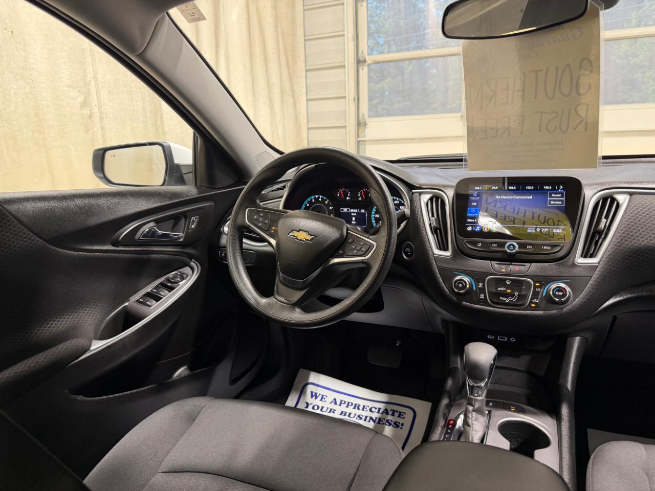 Chevrolet Malibu 4dr Sdn LS w/1FL 2024
