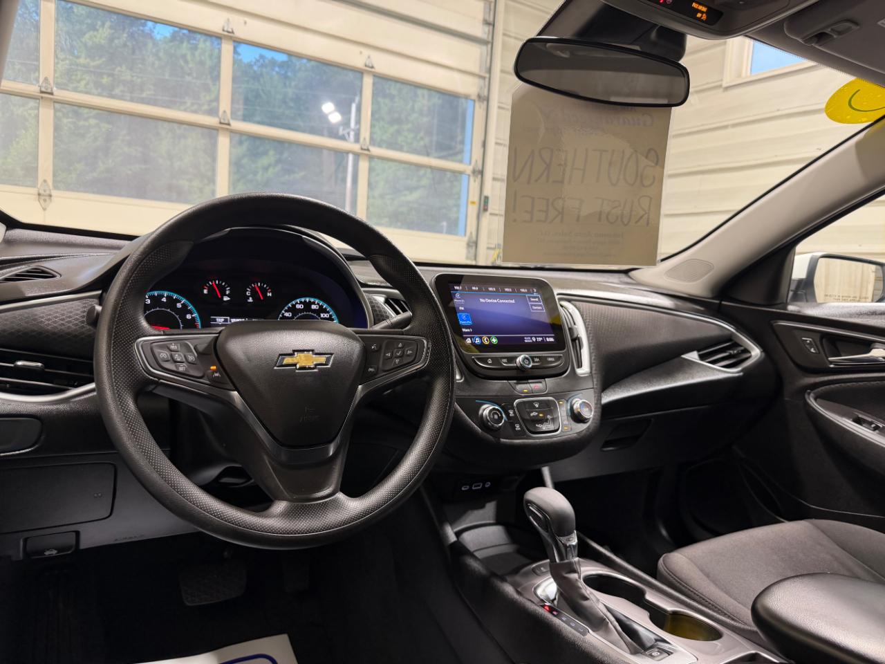 Chevrolet Malibu 4dr Sdn LS w/1FL 2024