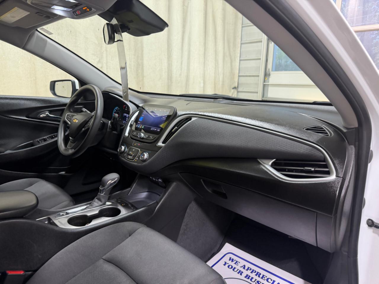 Chevrolet Malibu 4dr Sdn LS w/1FL 2024