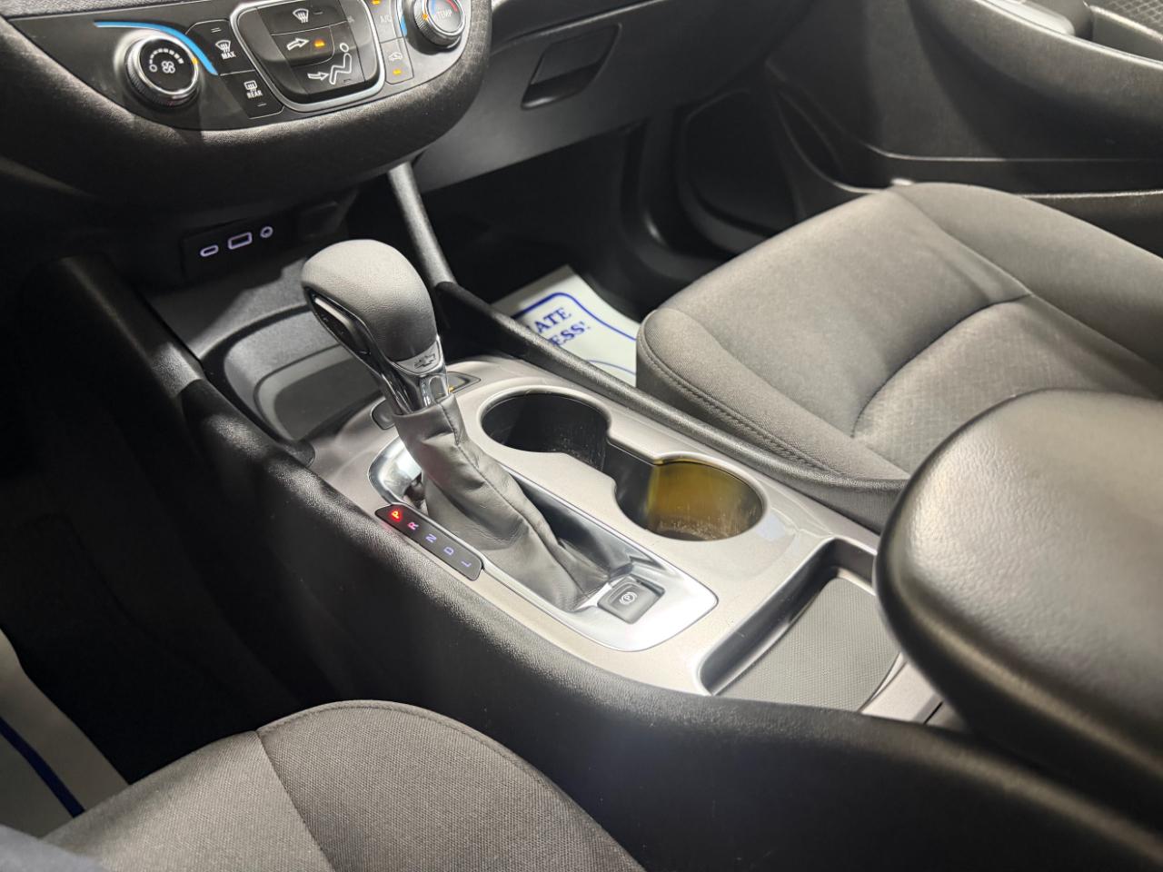 Chevrolet Malibu 4dr Sdn LS w/1FL 2024