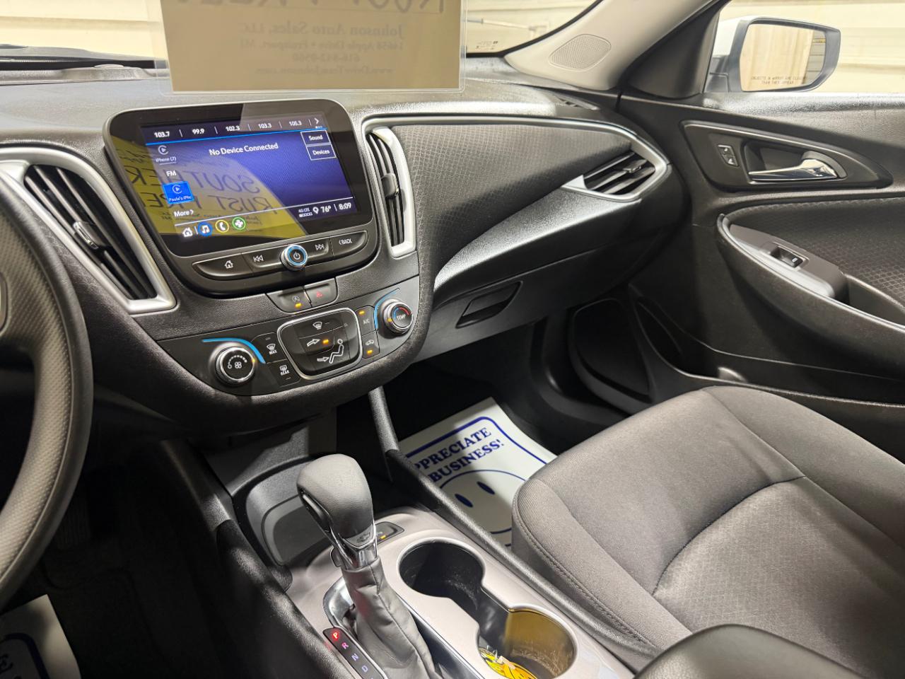 Chevrolet Malibu 4dr Sdn LS w/1FL 2024