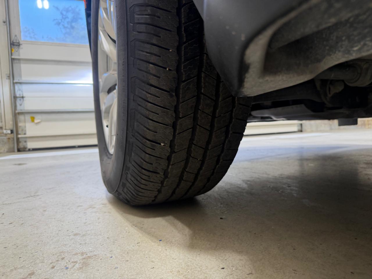 Chevrolet Tahoe 4WD 4dr LT 2021