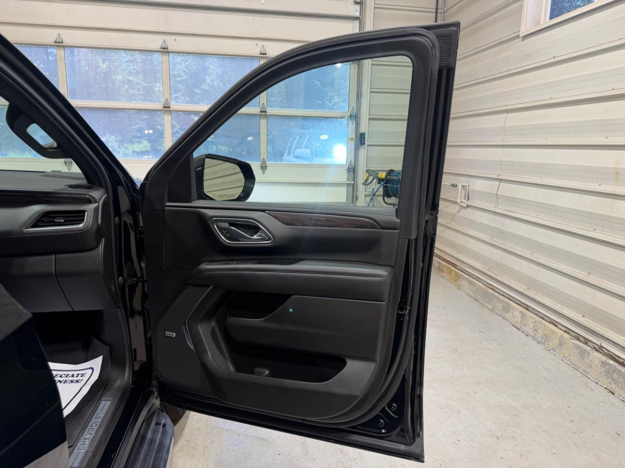 Chevrolet Tahoe 4WD 4dr LT 2021