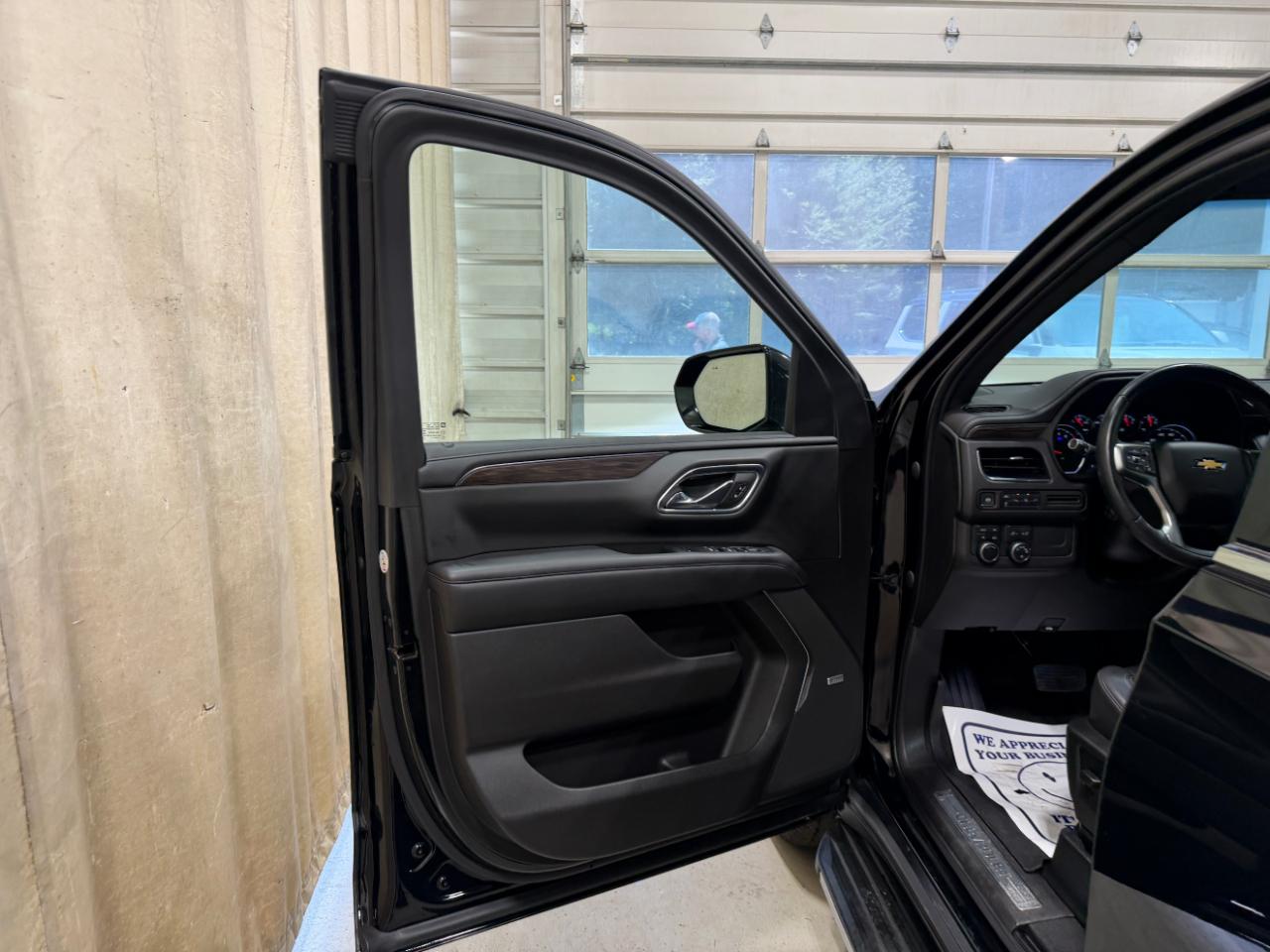 Chevrolet Tahoe 4WD 4dr LT 2021