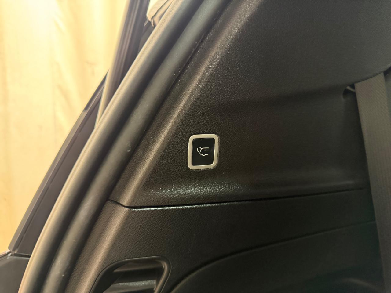 Chrysler Pacifica Touring L Plus FWD 2020