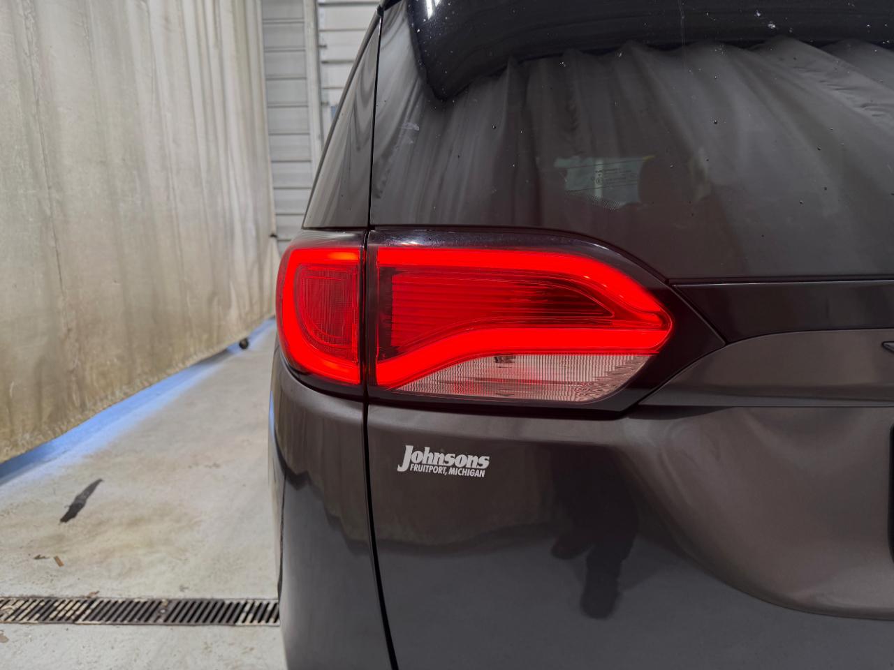 Chrysler Pacifica Touring L Plus FWD 2020