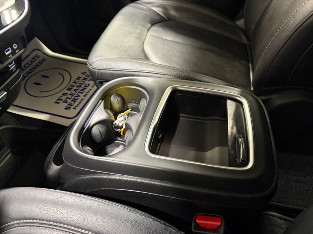 Chrysler Pacifica Touring L Plus FWD 2020