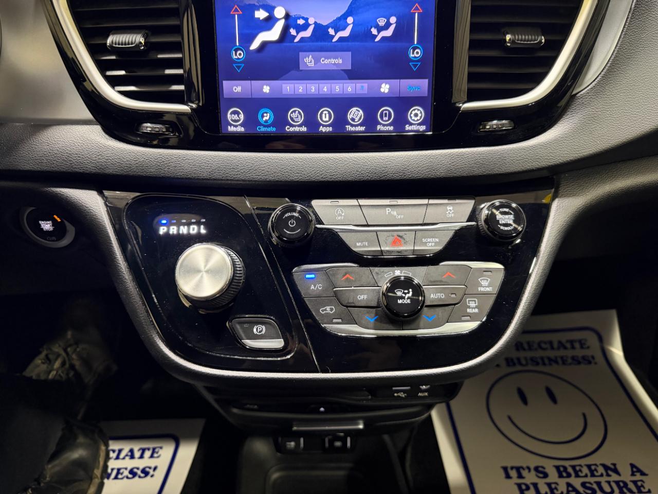 Chrysler Pacifica Touring L Plus FWD 2020