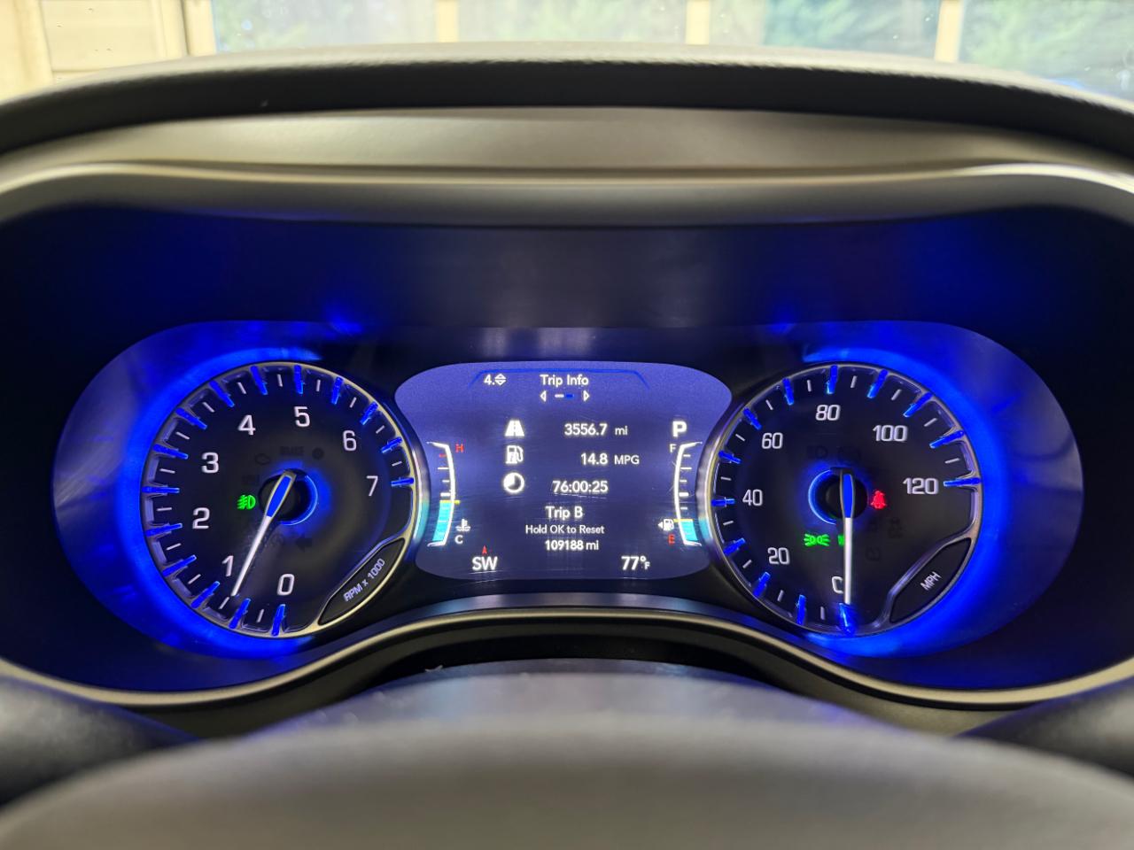 Chrysler Pacifica Touring L Plus FWD 2020