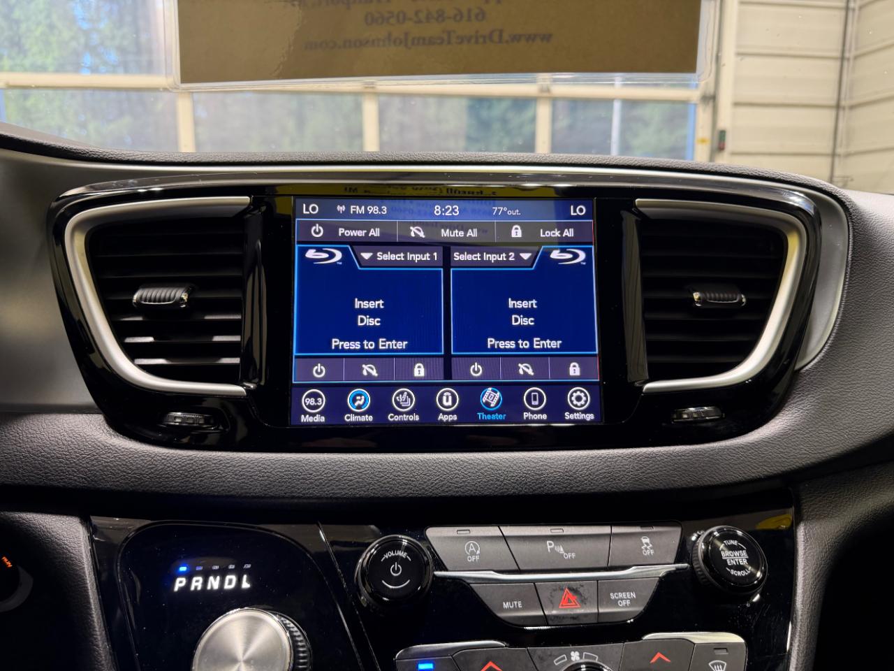 Chrysler Pacifica Touring L Plus FWD 2020