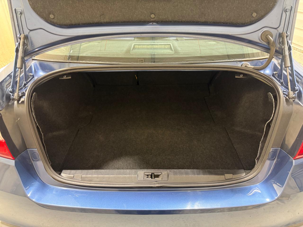 Subaru Legacy 2.5i 2019