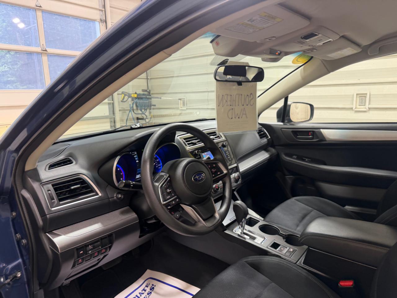 Subaru Legacy 2.5i 2019
