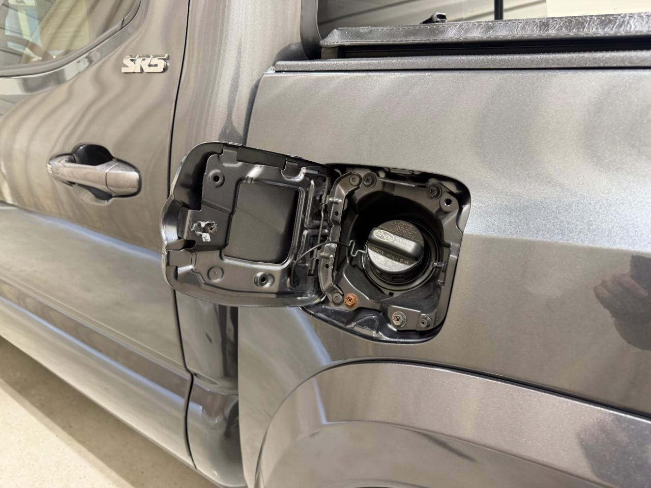 Toyota Tacoma 4WD SR5 Double Cab 5' Bed V6 AT (Natl) 2020