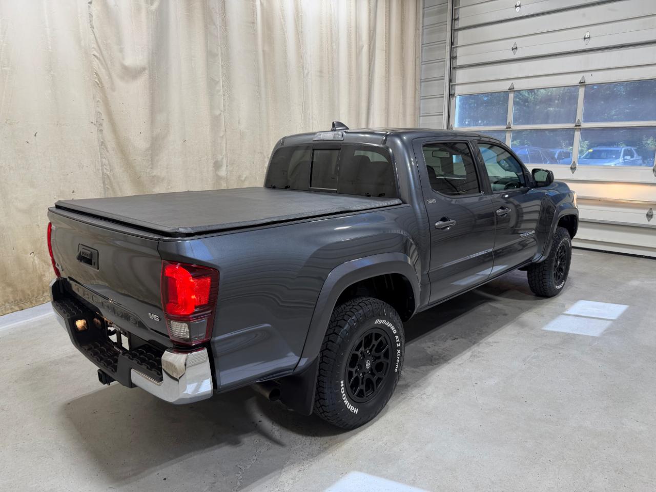 Toyota Tacoma 4WD SR5 Double Cab 5' Bed V6 AT (Natl) 2020