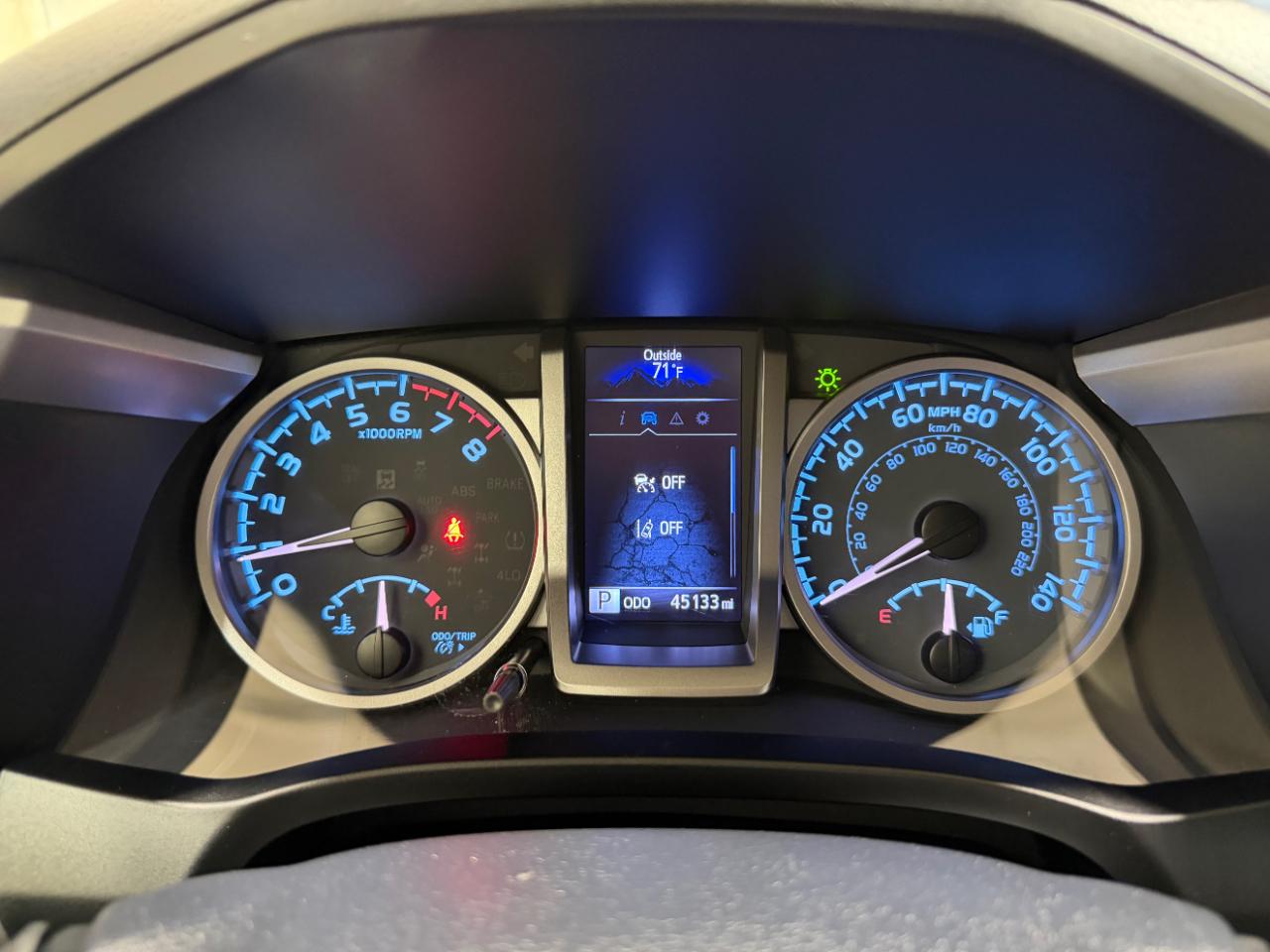Toyota Tacoma 4WD SR5 Double Cab 5' Bed V6 AT (Natl) 2020