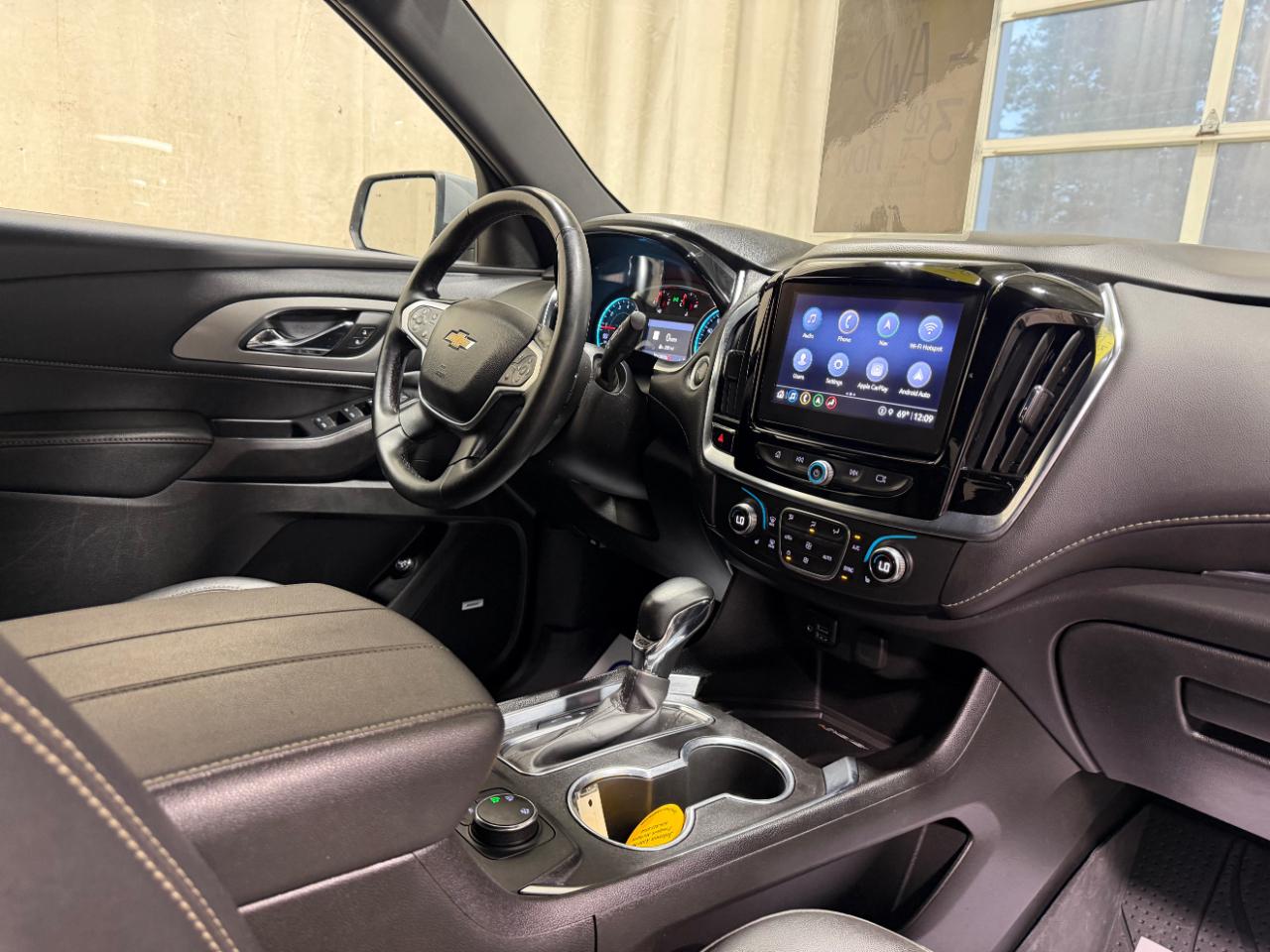 Chevrolet Traverse AWD 4dr LT Leather 2023