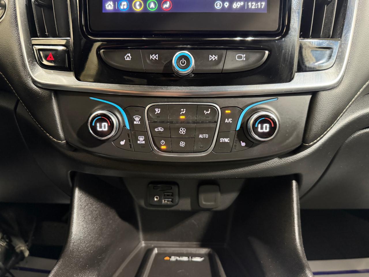 Chevrolet Traverse AWD 4dr LT Leather 2023
