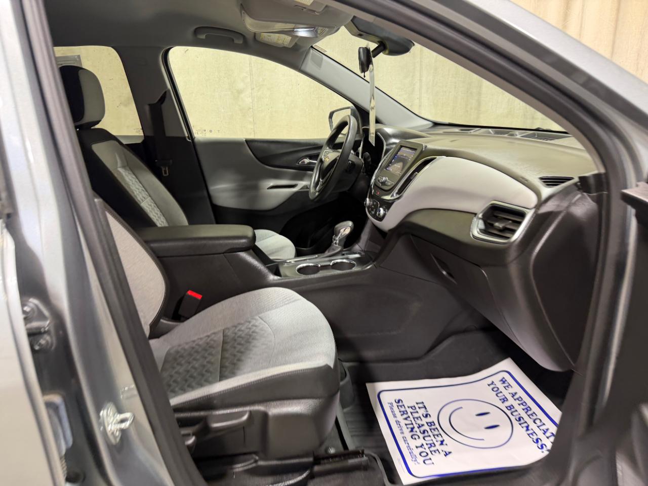 Chevrolet Equinox AWD 4dr LS w/1FL 2023