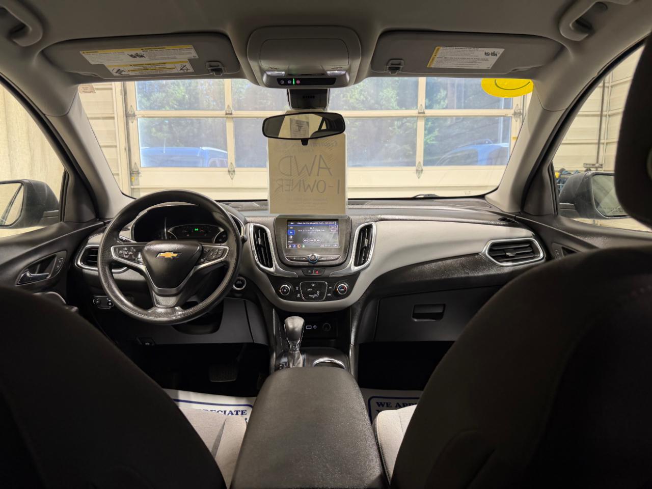 Chevrolet Equinox AWD 4dr LS w/1FL 2023
