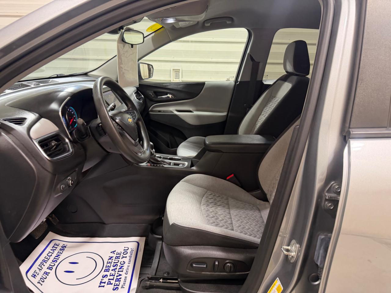 Chevrolet Equinox AWD 4dr LS w/1FL 2023