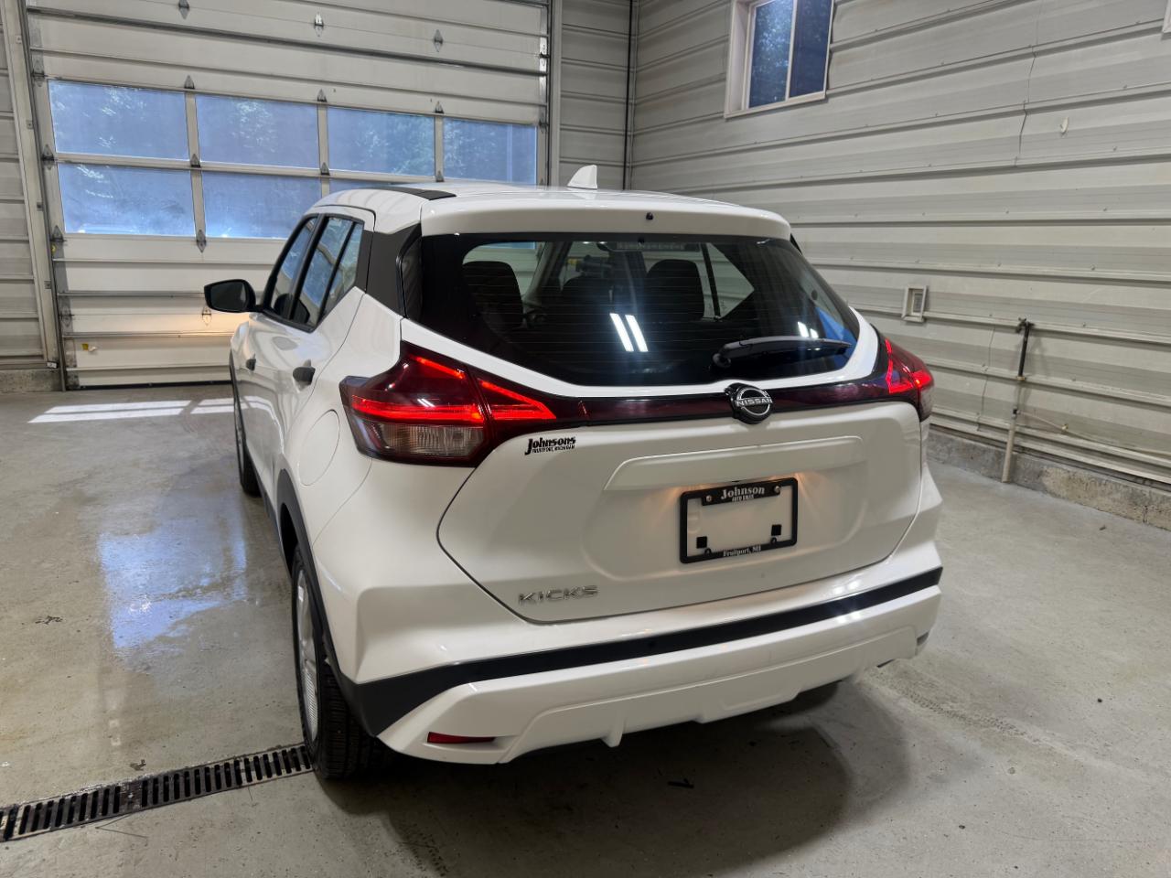 Nissan Kicks S FWD 2024