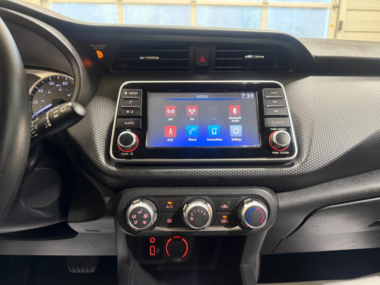 Nissan Kicks S FWD 2024