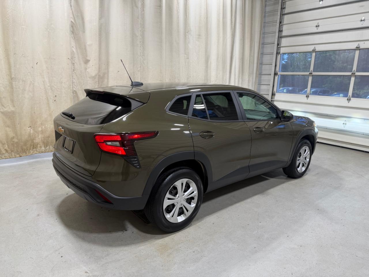 Chevrolet Trax FWD 4dr LS 2024