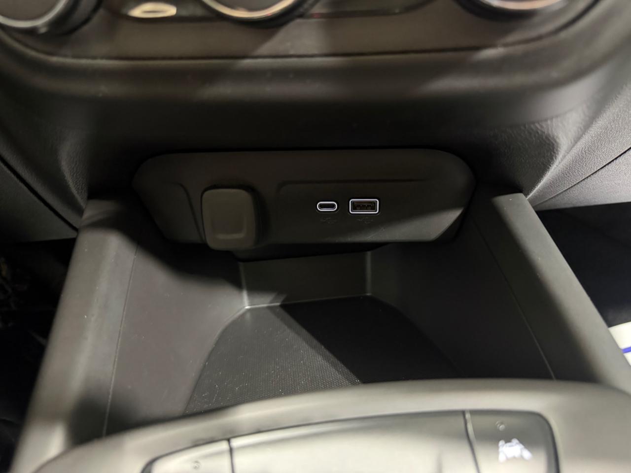 Chevrolet Trax FWD 4dr LS 2024