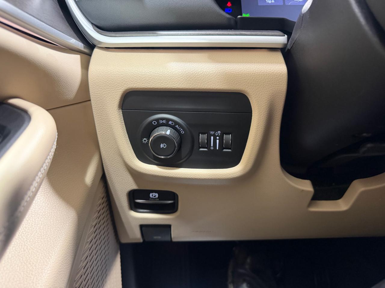 Jeep Grand Cherokee L Limited 4x4 2024
