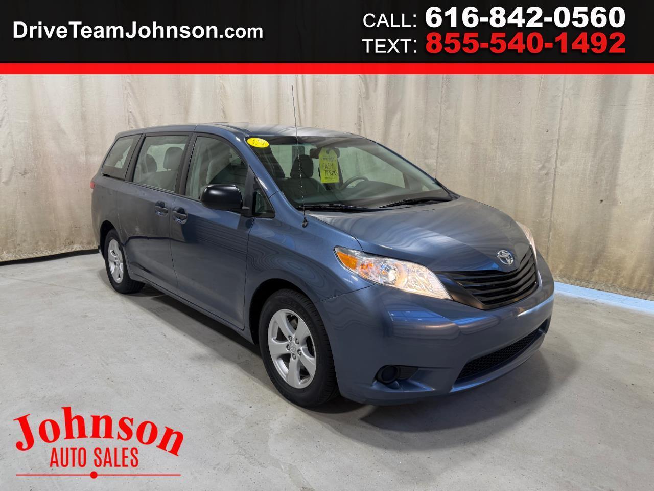 2014 Toyota Sienna 5dr 7-Pass Van V6 L FWD (Natl)