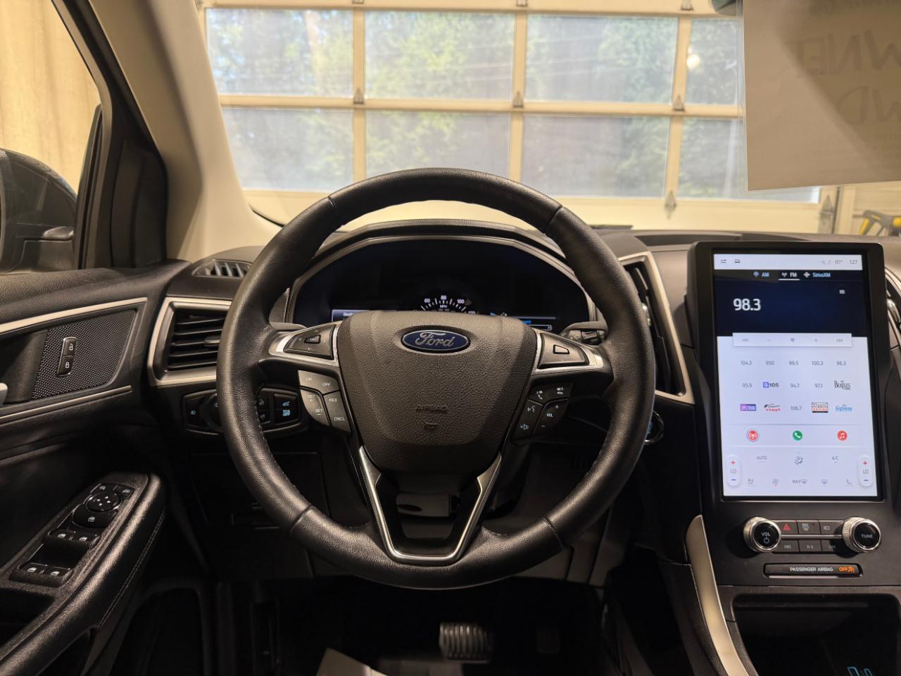 Ford Edge SEL AWD 2023
