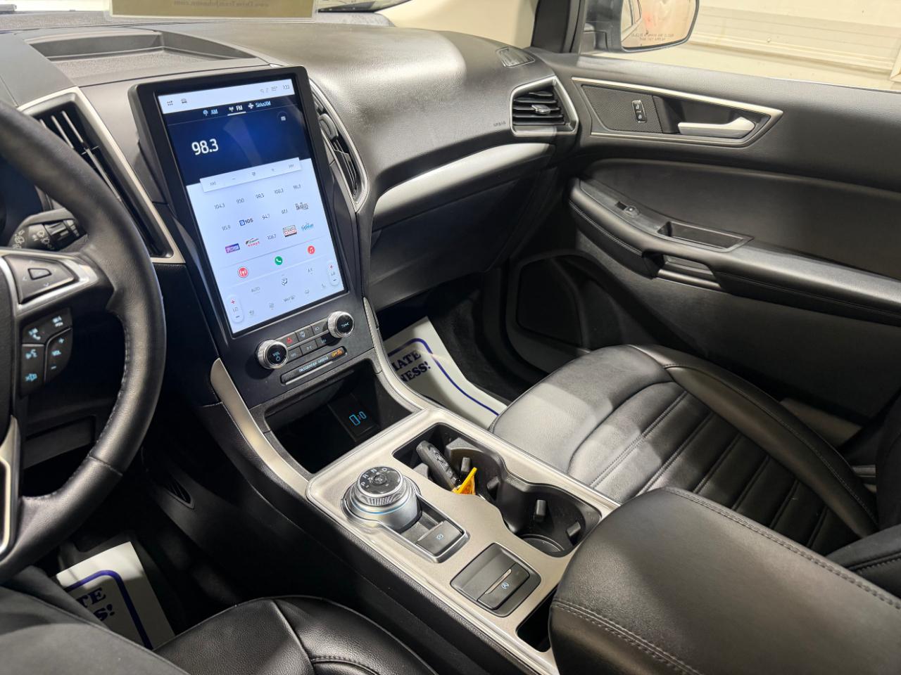 Ford Edge SEL AWD 2023