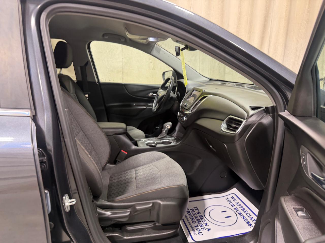 Chevrolet Equinox AWD 4dr LT w/1LT 2022