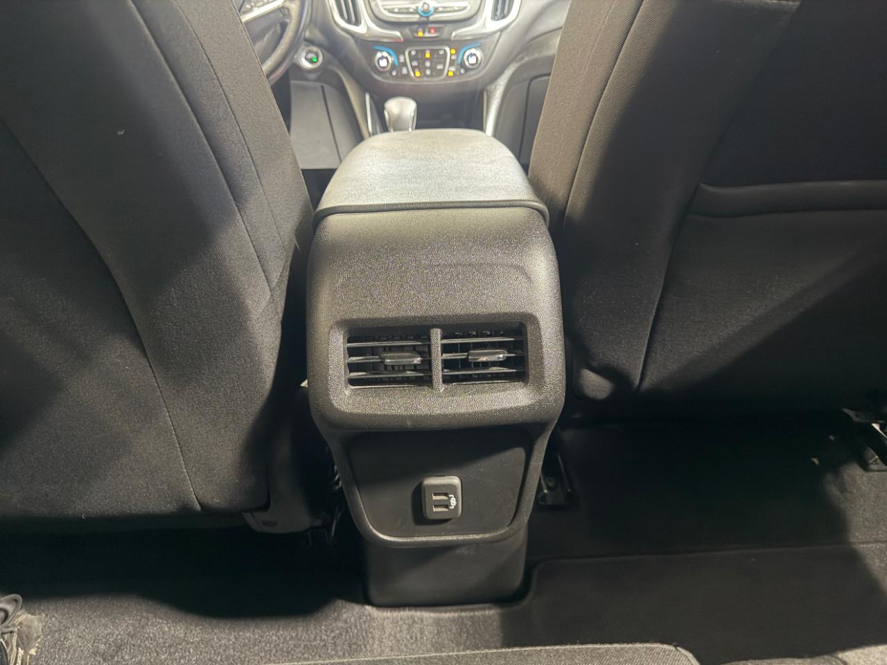 Chevrolet Equinox AWD 4dr LT w/1LT 2022