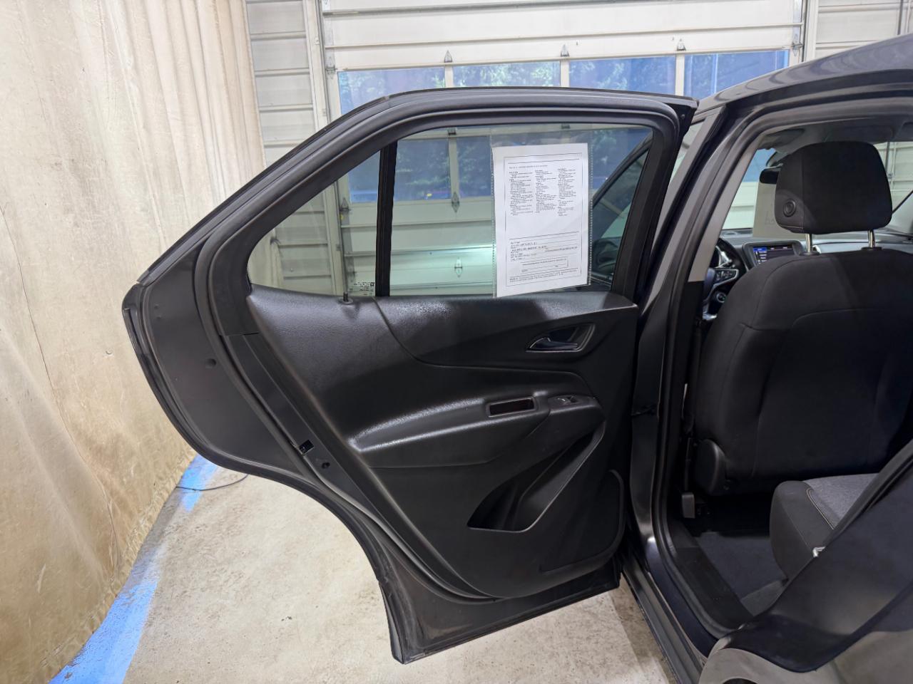 Chevrolet Equinox AWD 4dr LT w/1LT 2022