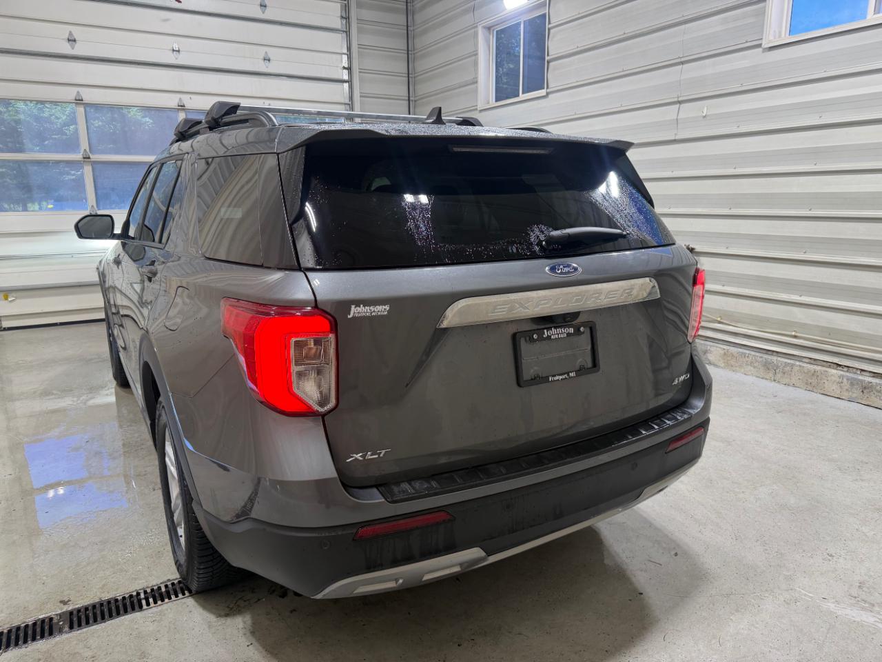 Ford Explorer XLT 4WD 2023