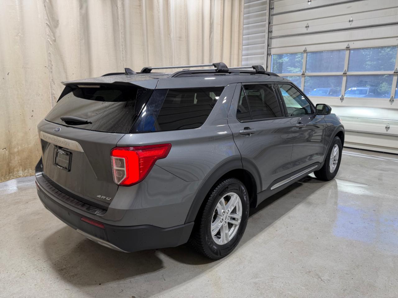 Ford Explorer XLT 4WD 2023