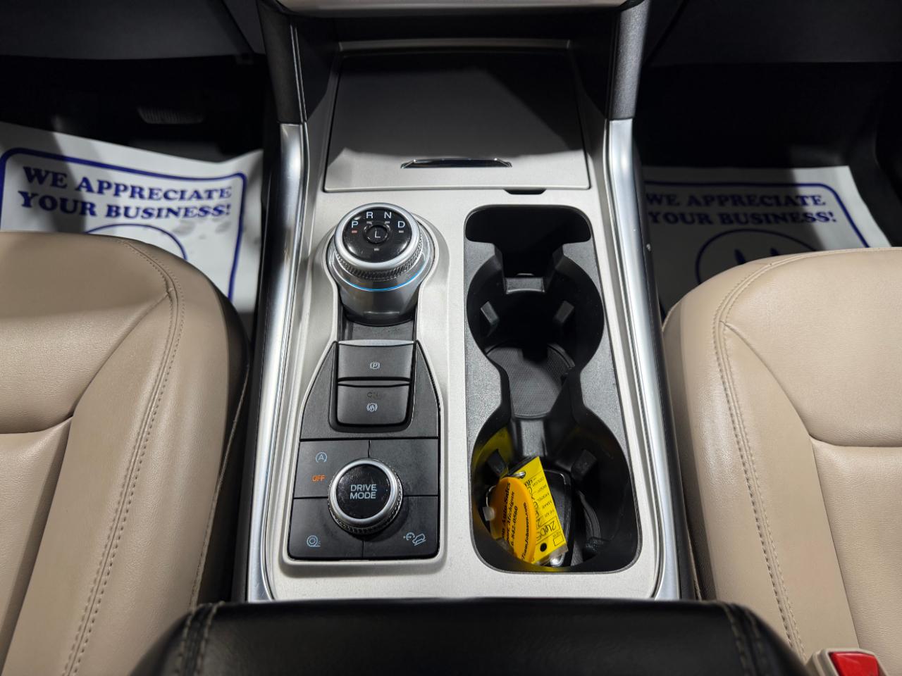 Ford Explorer XLT 4WD 2023