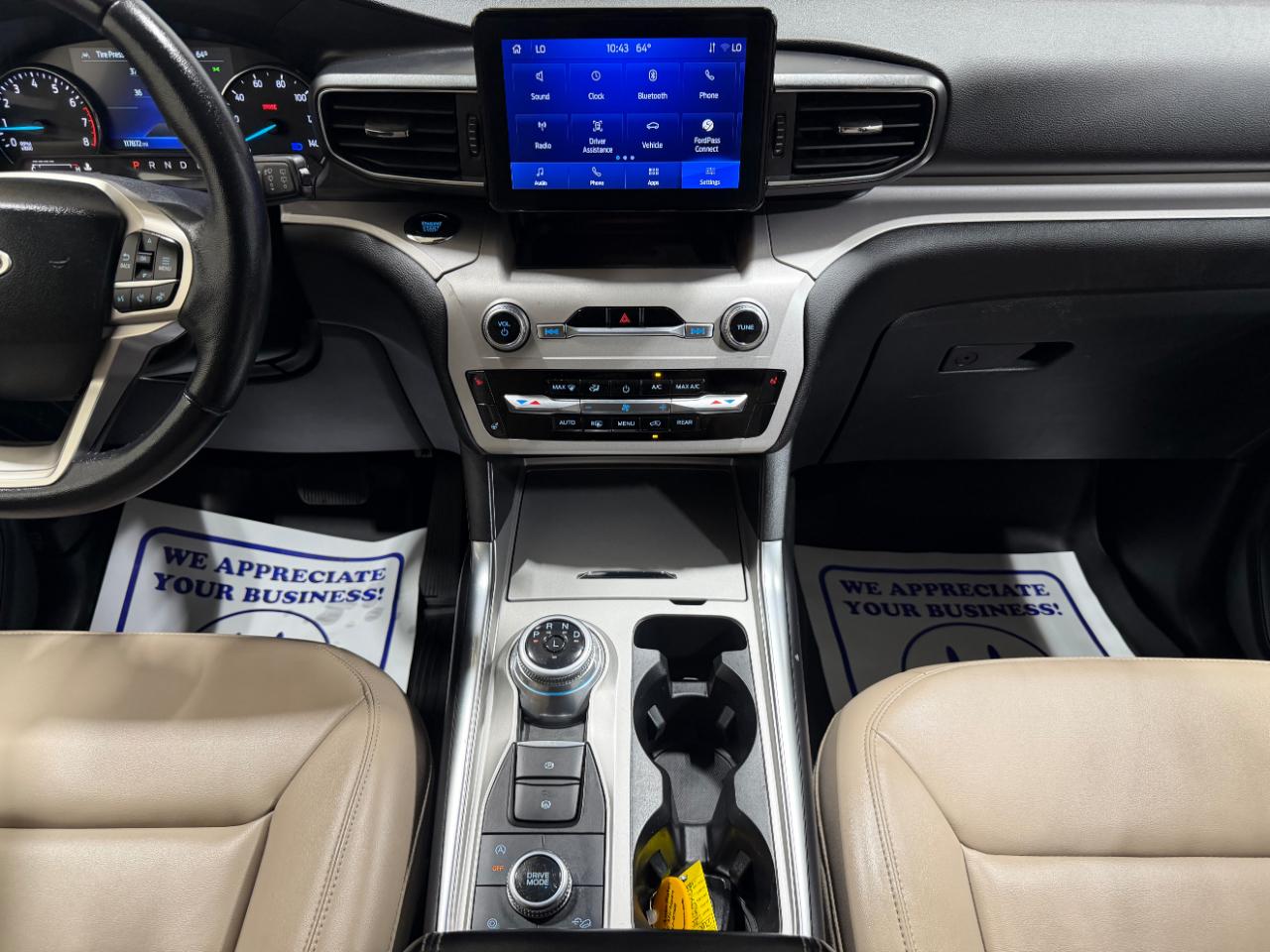 Ford Explorer XLT 4WD 2023