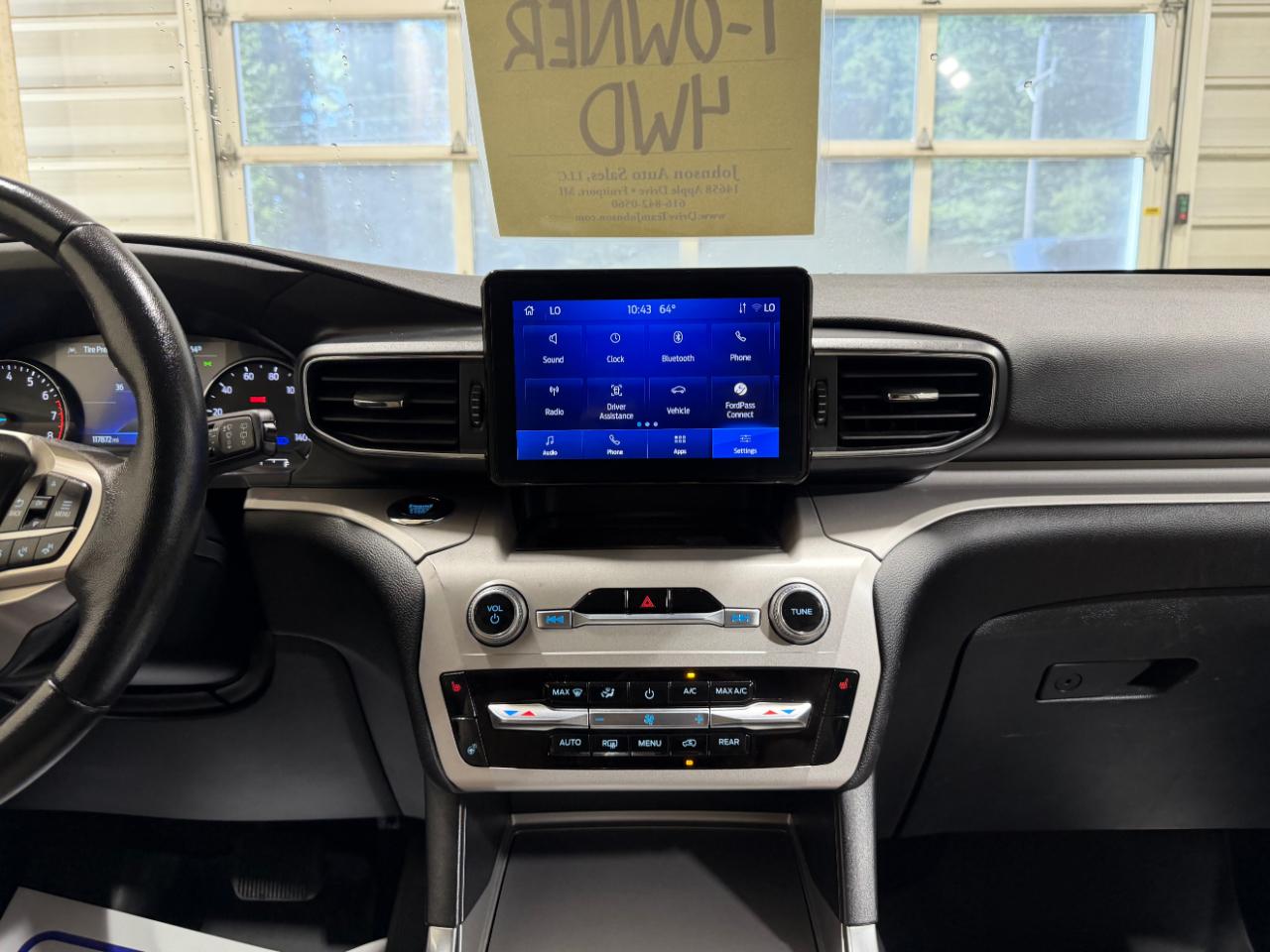 Ford Explorer XLT 4WD 2023