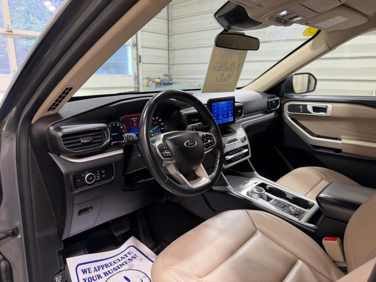 Ford Explorer XLT 4WD 2023