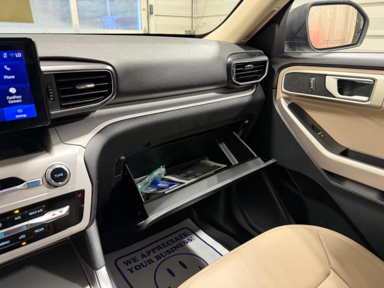 Ford Explorer XLT 4WD 2023