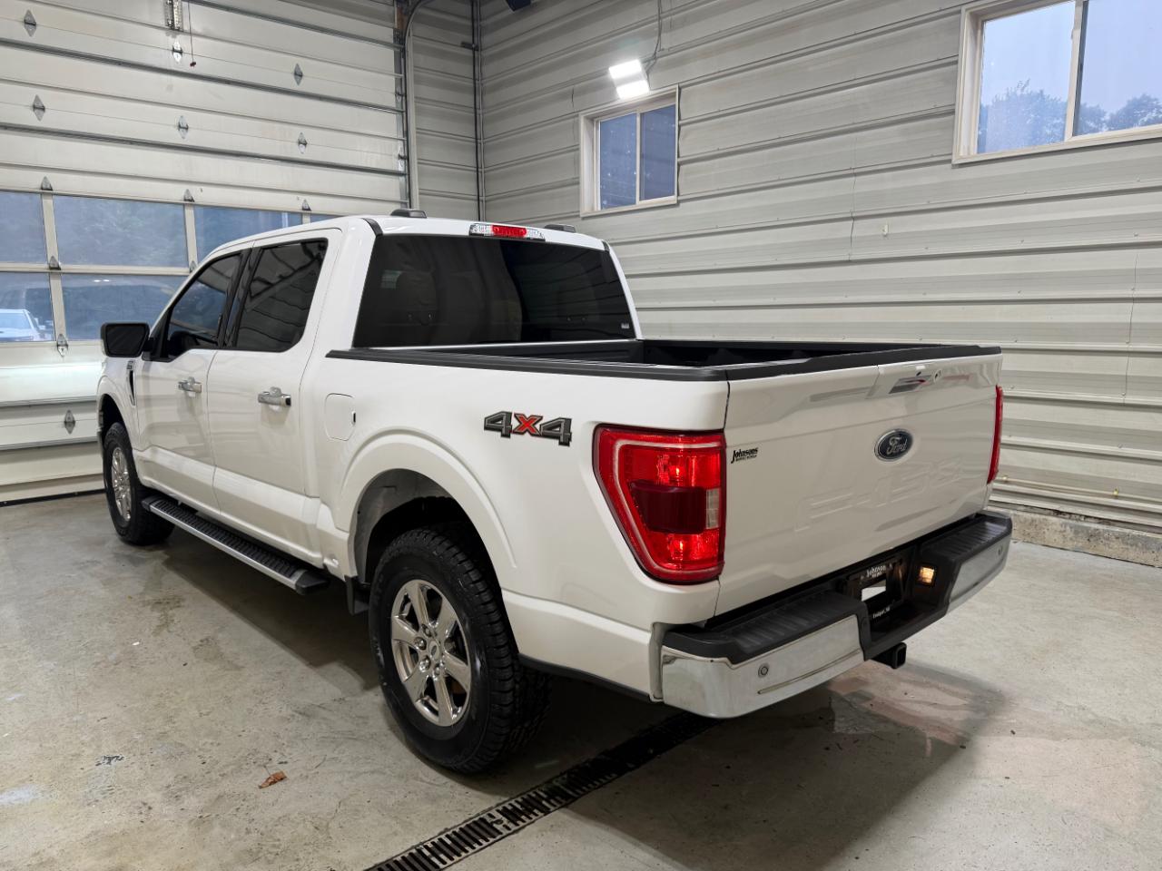 Ford F-150 XLT 4WD SuperCrew 5.5' Box 2022
