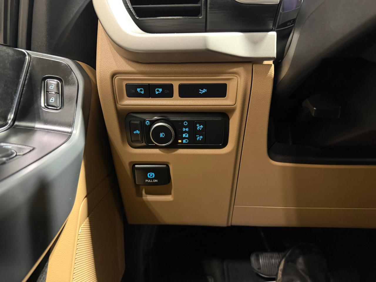 Ford F-150 XLT 4WD SuperCrew 5.5' Box 2022