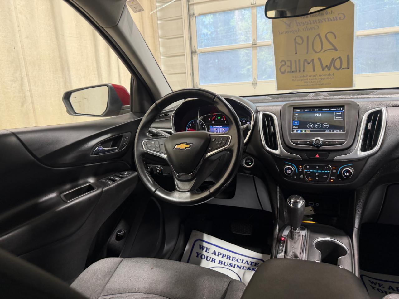 Chevrolet Equinox AWD 4dr LT w/1LT 2019